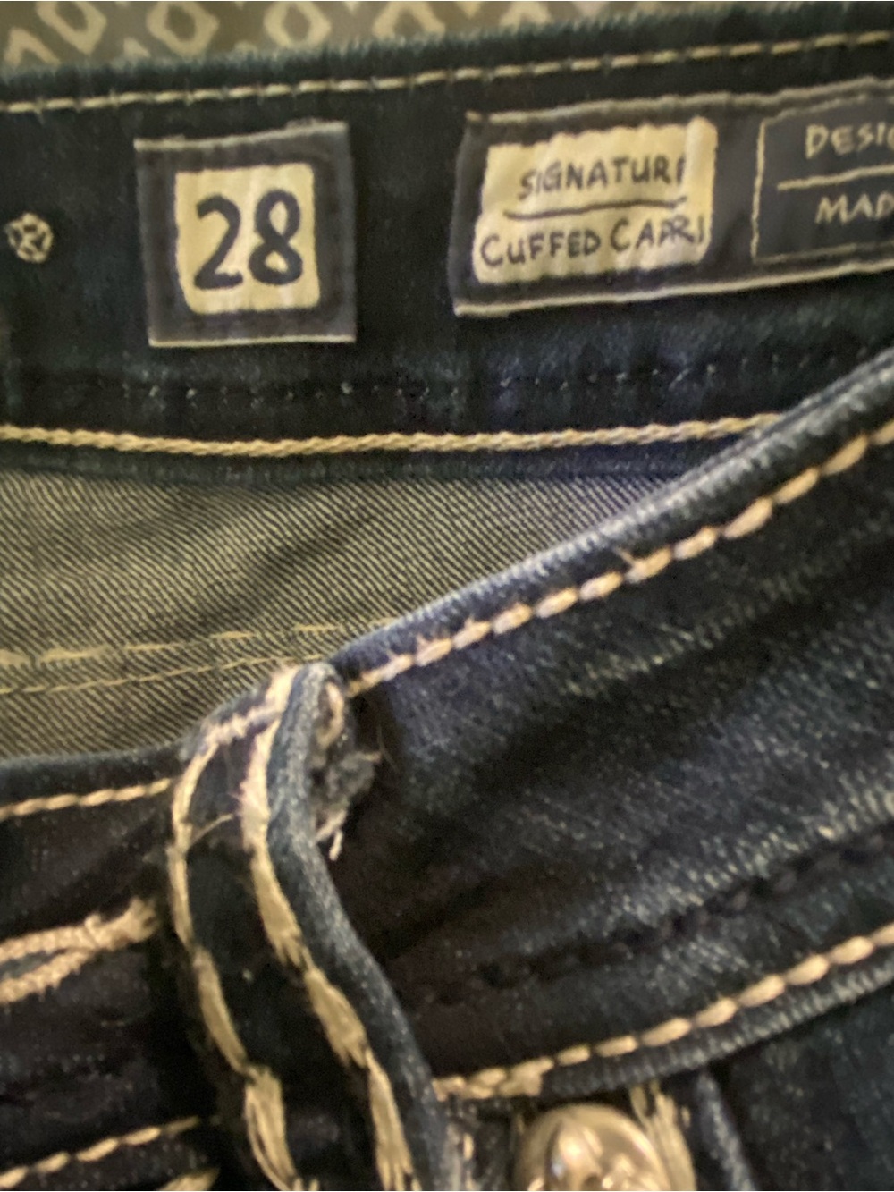 Miss Me Dark Blue cuffed capri Jeans with White Contrast Stitching - Picture 4 of 8
